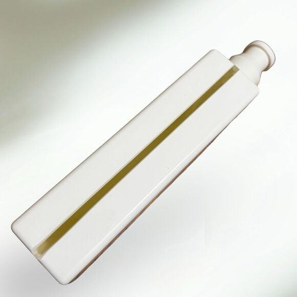 THE COSMOPOLITAN Hotel of LAS VEGAS - YOU CLEAN UP NICELY Moisturizing Body Wash - Picture 6 of 7